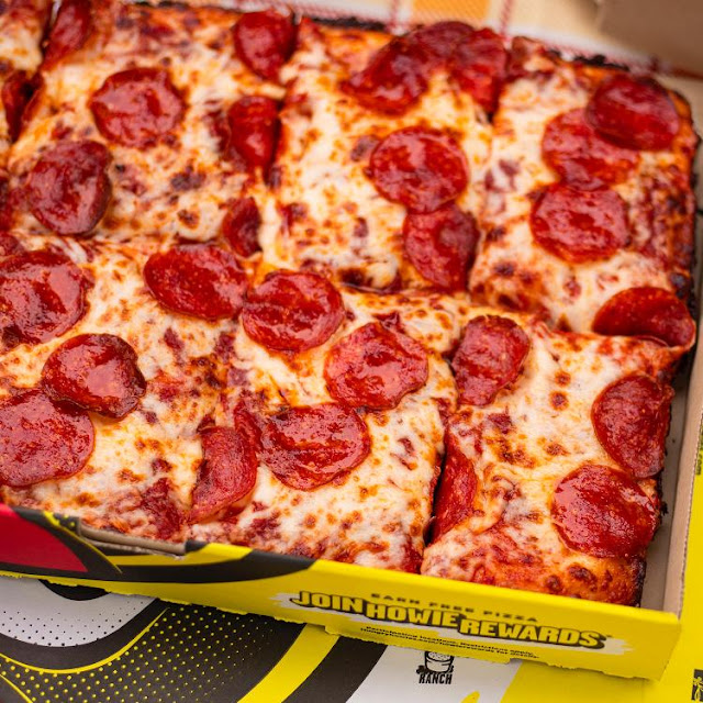 Deep Dish Pizza Comes