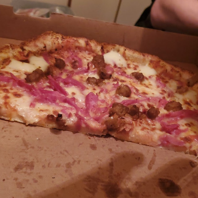 Howie Maui Pizza
