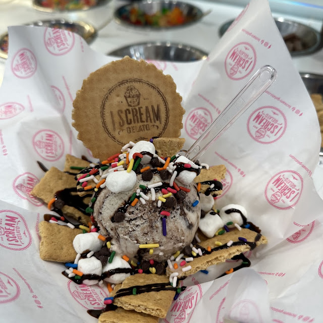Gelato Nachos with a Scoop of Gelato 3 Toppings of Your Choice and Graham Crackers