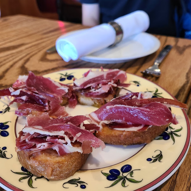 Iberico Ham and Bread