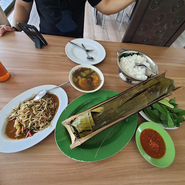 Ikan Bakar Bambu Haur