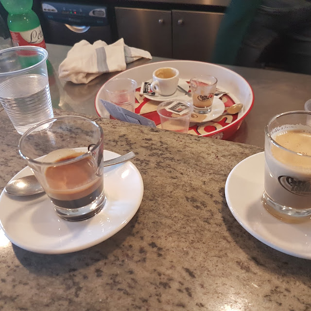 Caffè E Ginseng Al Vetro