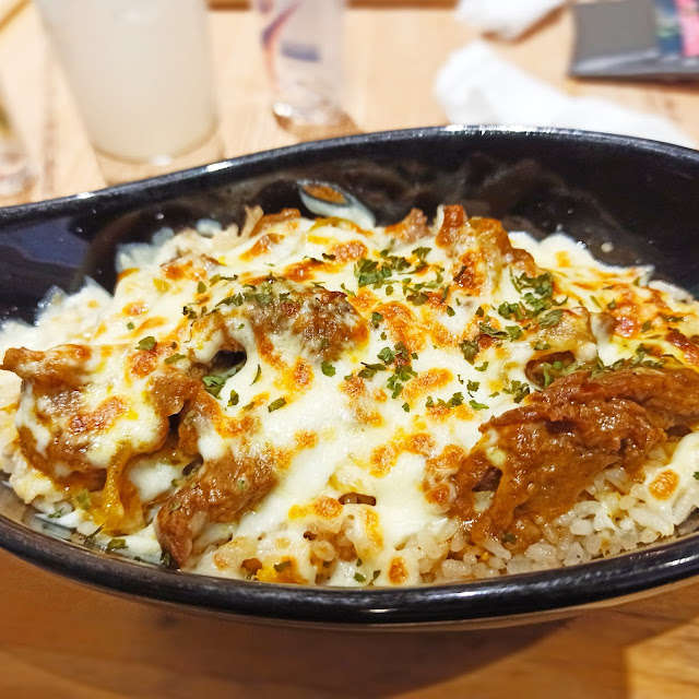Cheese Baked Rice with Grilled Chicken