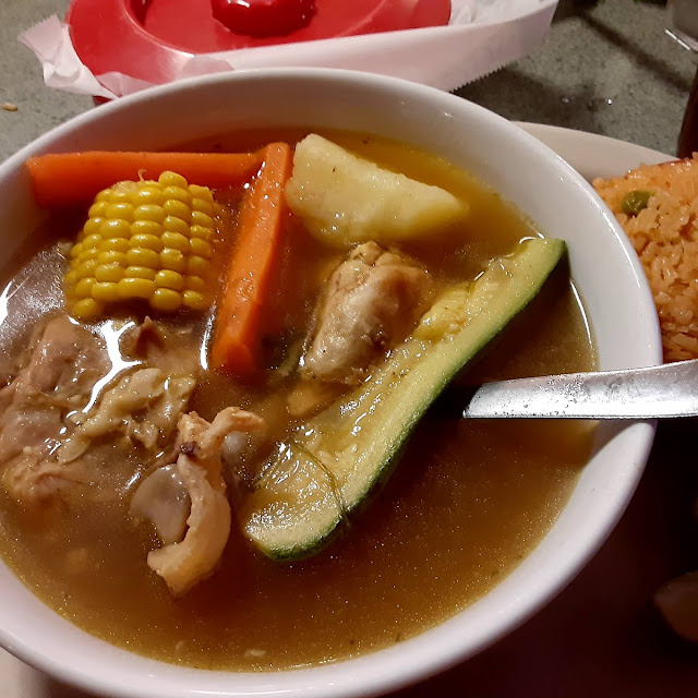 Caldo De Pollo