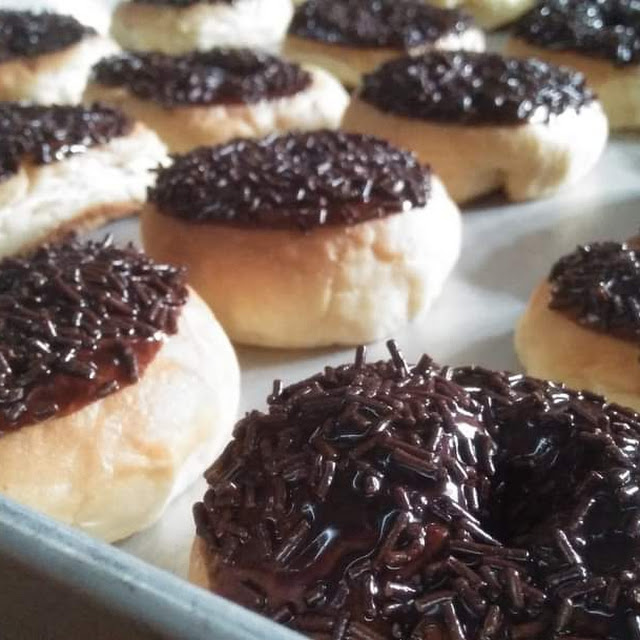 Roti Coklat Seres