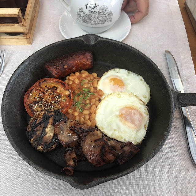English Breakfast
