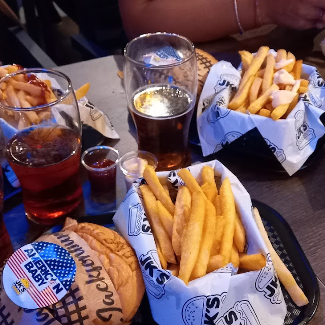 American Burger