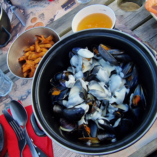 Moules À la Crème Frites Maison