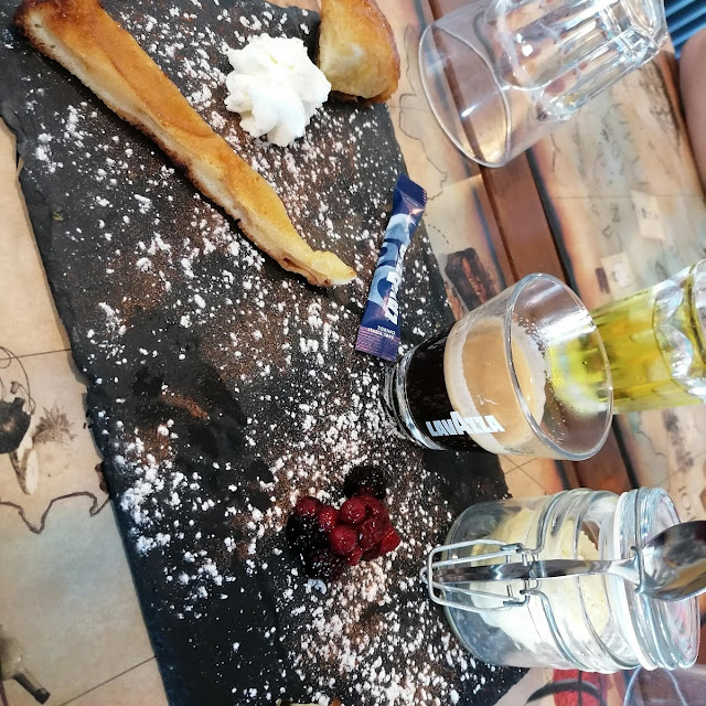 Café Gourmand