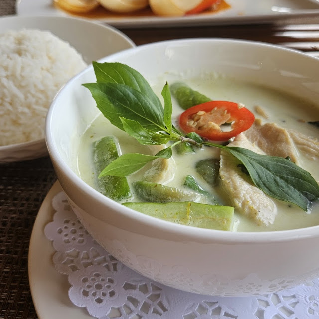 Gaeng Ped