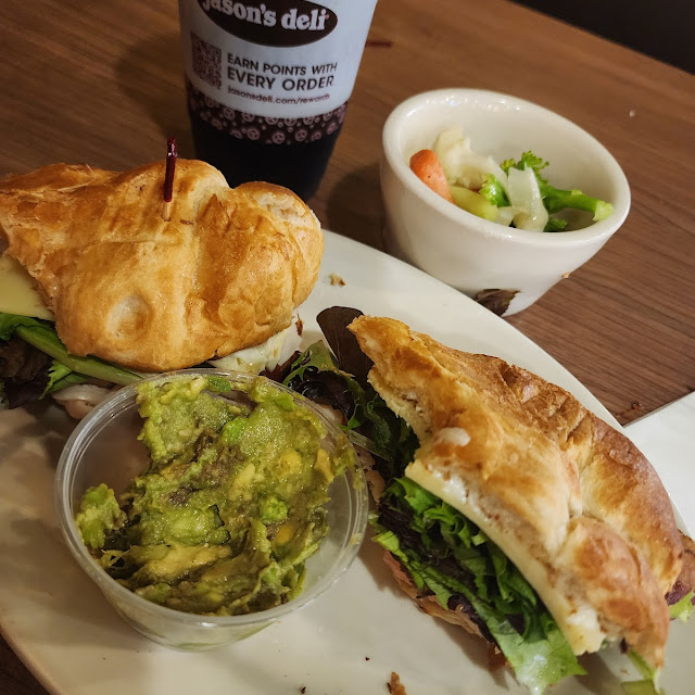 California Club Sandwich Side of Guacamole