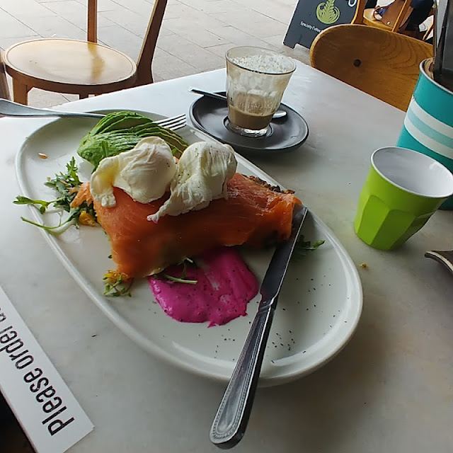 Eggs Benedict with Salmon