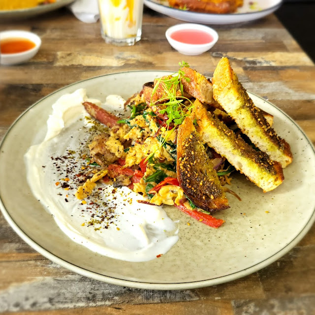 Chilli Eggs