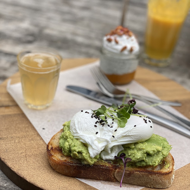 WA - Smashed Avo