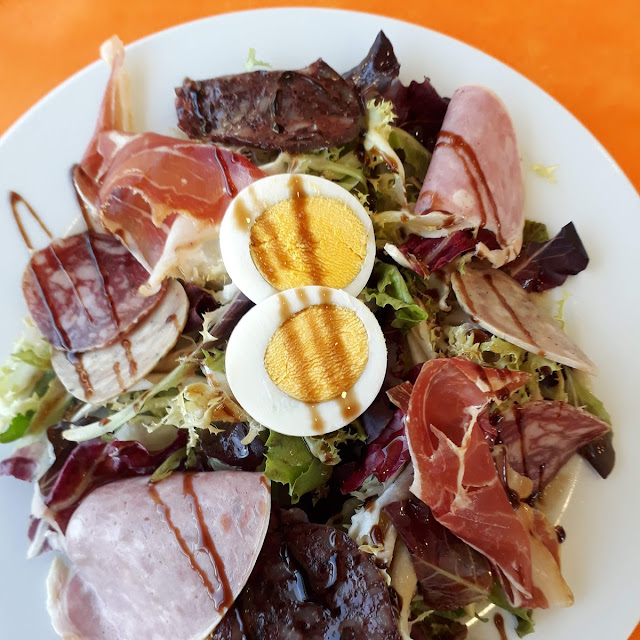 Ensalada Catalana