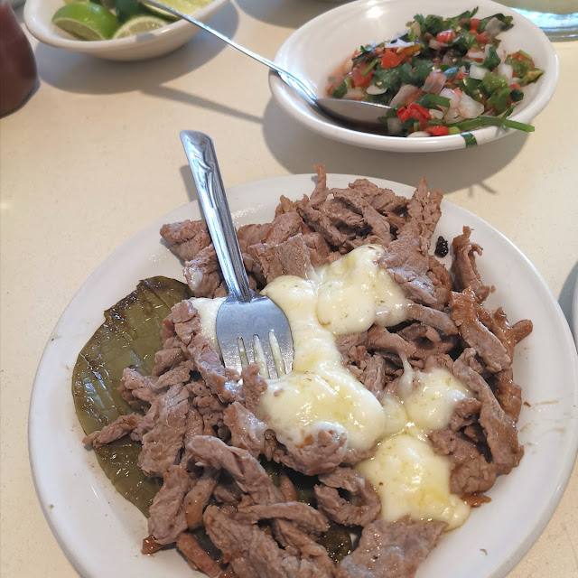 Arrachera Con Queso