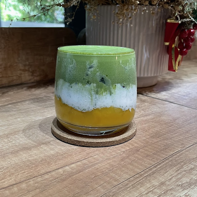 Matcha Mango Latte Iced