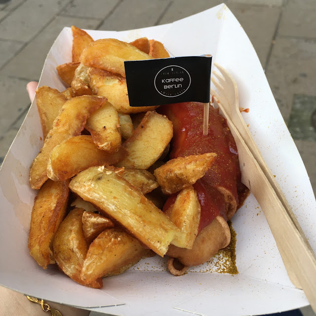 Double Original Currywurst