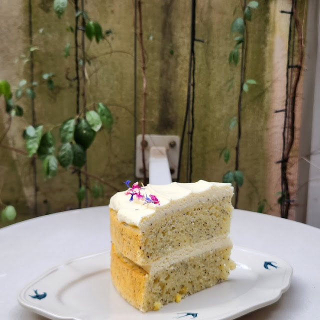 Lemon Poppyseed Cake Slice