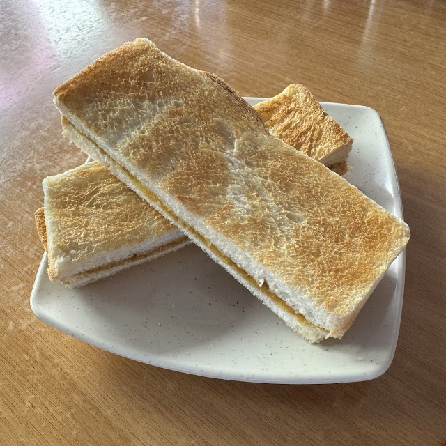 homemade kaya butter toast 手工咖椰牛油土司