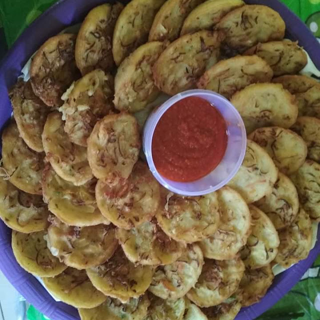 Tumpeng Bakwan