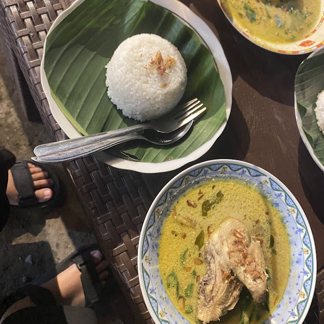 Ayam Negeri Dada Kuah