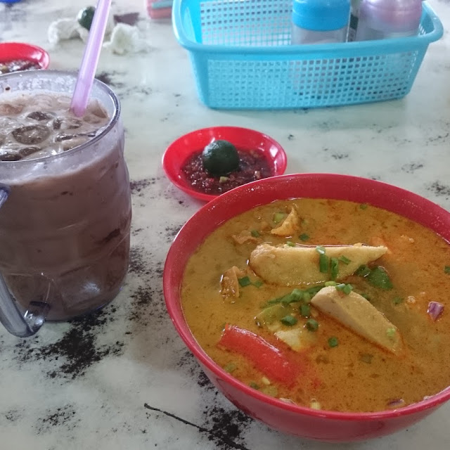 Mee Sup Laksa