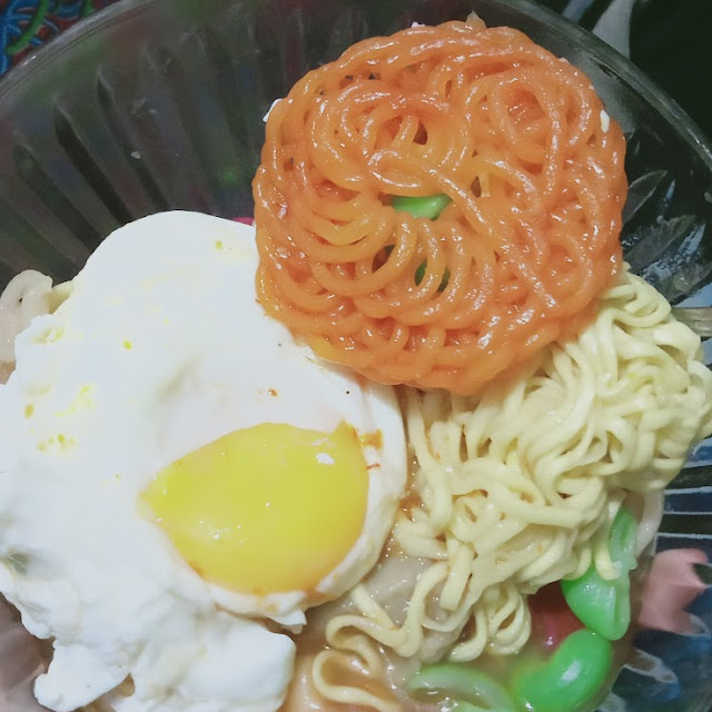 Seblak Telur Setengah Matang