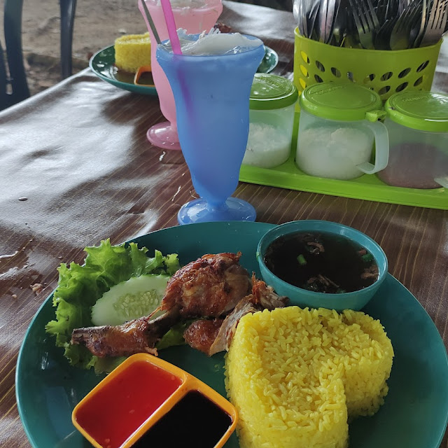 吉兰丹式鸡饭