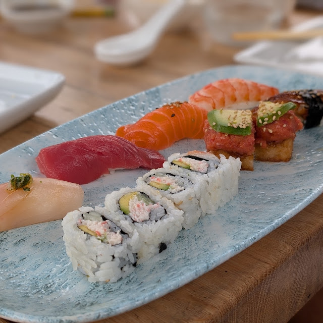Lunch Sushi Combination