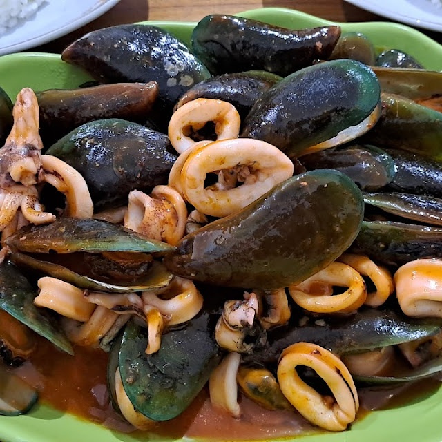 Kerang Cumi Saos Padang