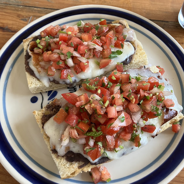 Molletes