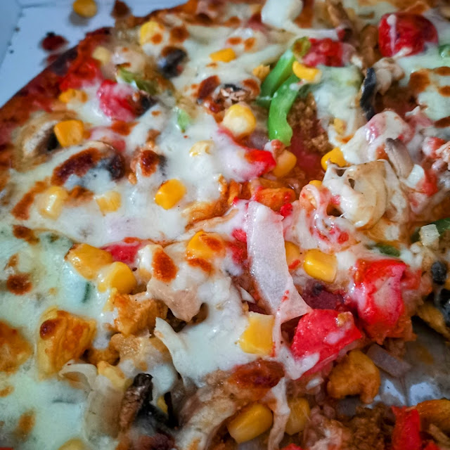 King Special Pizza