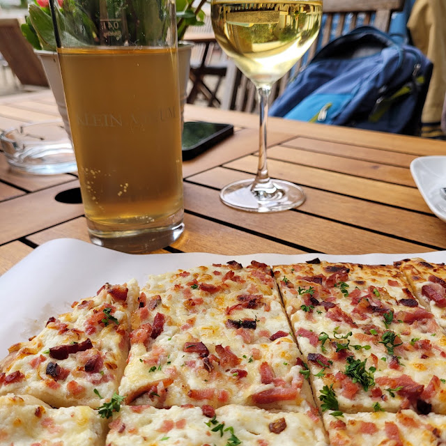 Flammkuchen Speck &Zwiebeln