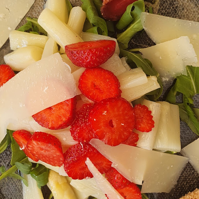 Spargelsalat