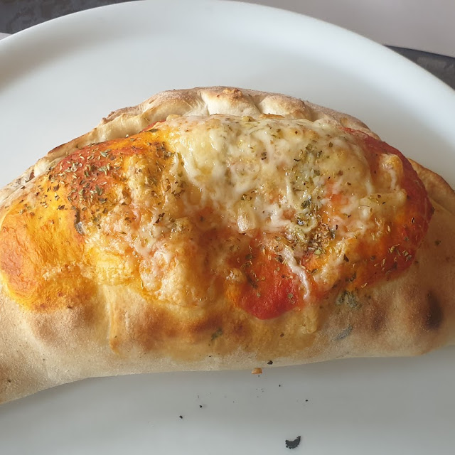Calzone