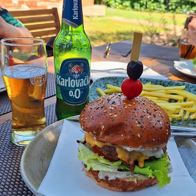 Cheeseburger