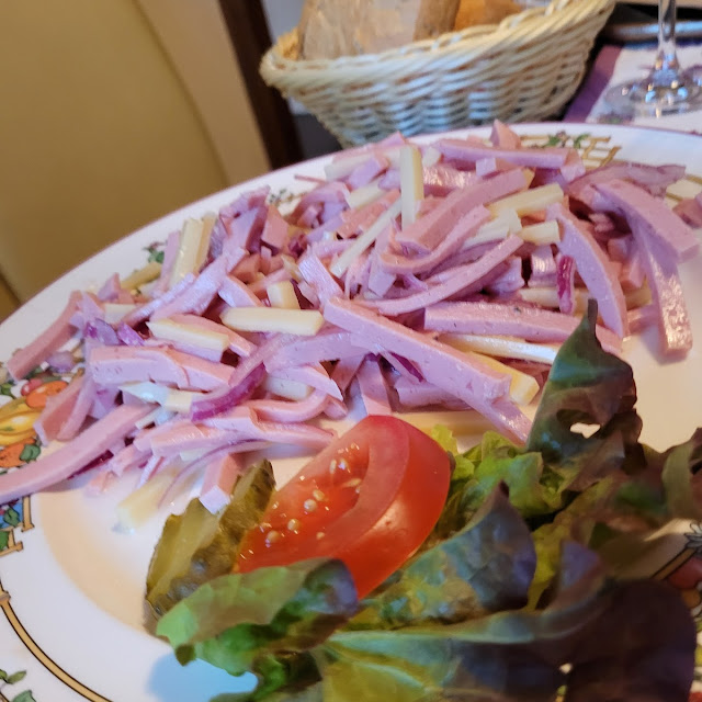 Wurstsalat