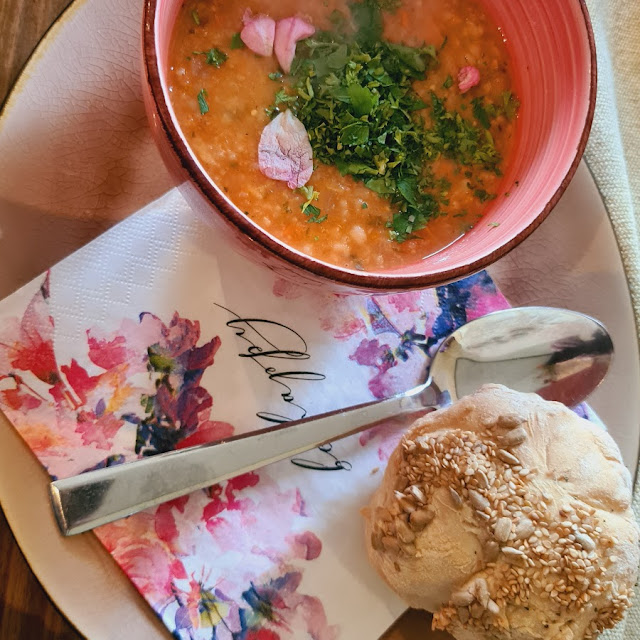 Kräutersuppe