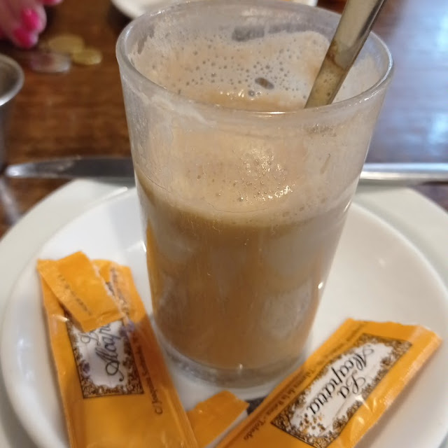 Café Con Leche