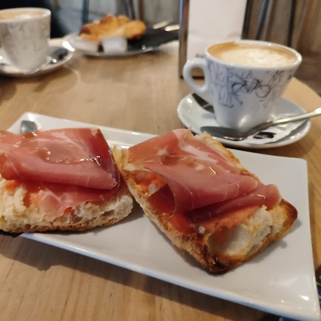 Tostada Con Jamón Y Tomate