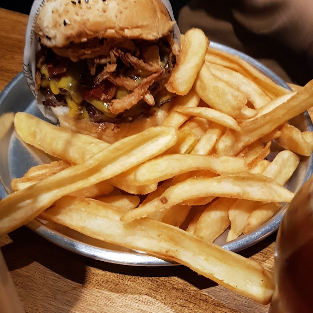 Cheeseburger