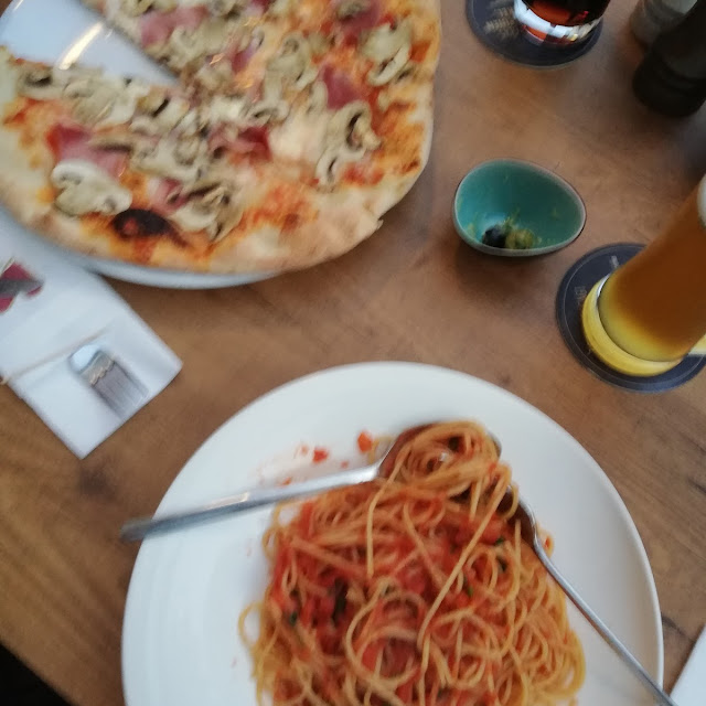 Pizza Amore & Spagetti Napoli