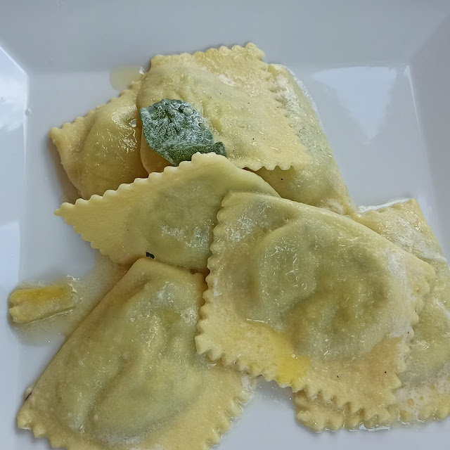 Ravioli Ricotta E Spinaci Pasta Fresca