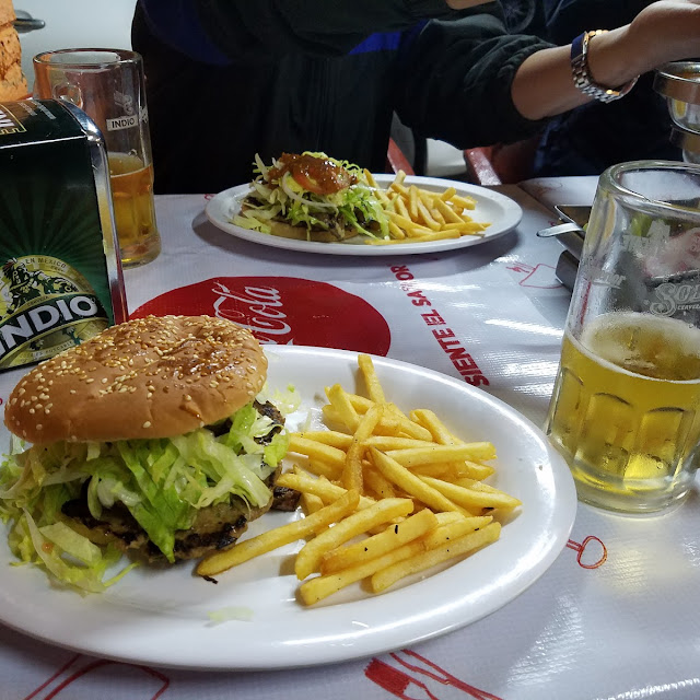 ハンバーガー