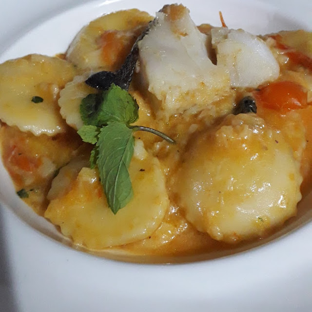 Ravioloni Capresi Baccalà E Pomodorini Gialli