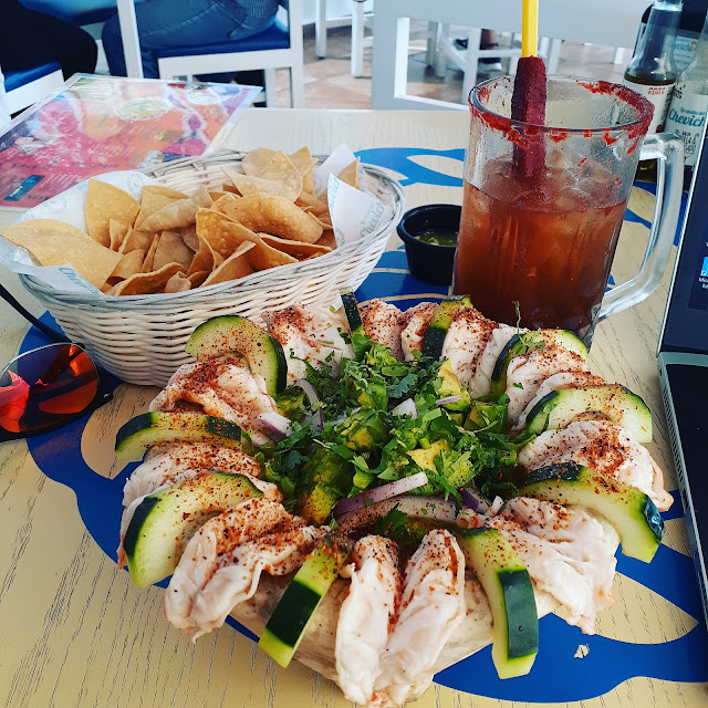 Aguachile de Camarón Con Aguacate