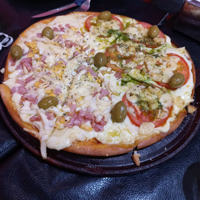 Pizza 4 Sabores