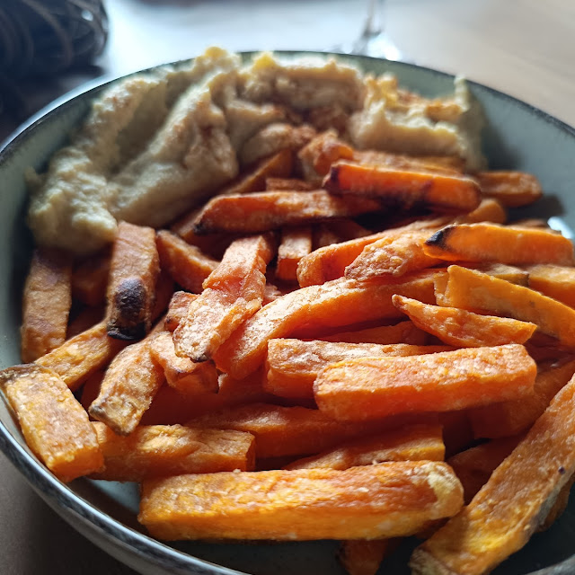 Batata Con Hummus
