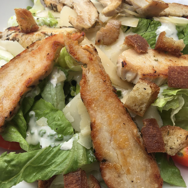 Très Bonne Salade César